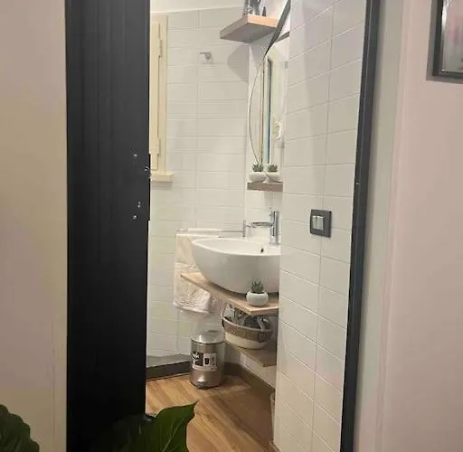New Look8 Vatican Appartement *