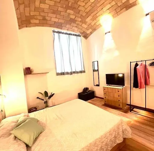 New Look8 Vatican Appartement *